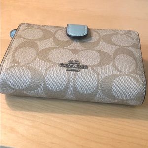 Coach ladies wallet